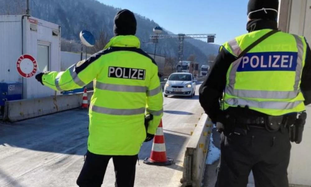 Σφοδρή αντίδραση Βιέννης για τους γερμανικούς κανονισμούς εισόδου στα σύνορα